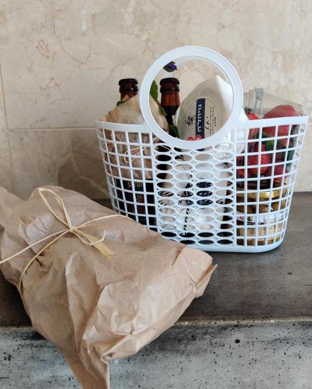 Pick Up שליחויות מכל הלב Pick Up שליחויות מכל הלב