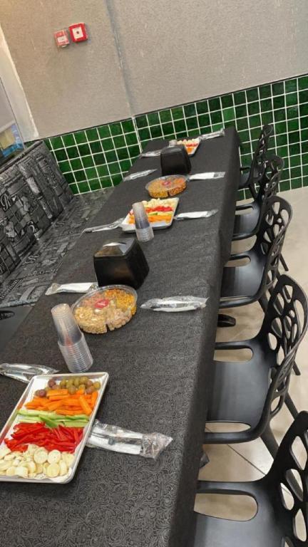 אורבן שניצל אורבן שניצל