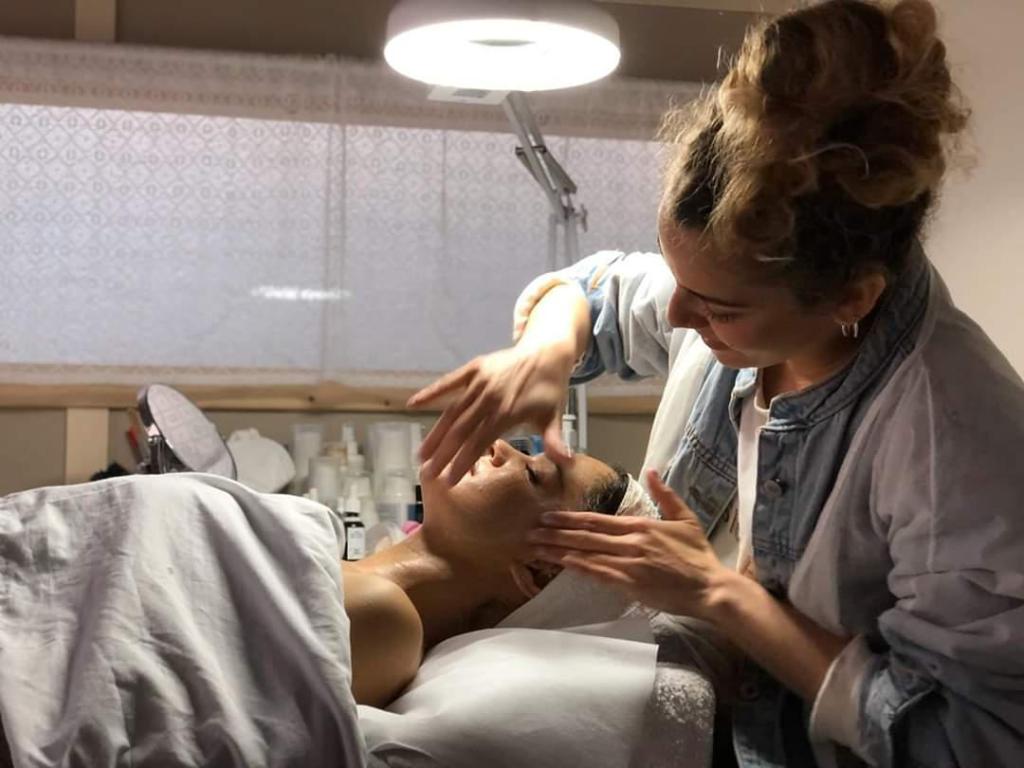 סמדר קוסמטיקה מקצועית סמדר קוסמטיקה מקצועית