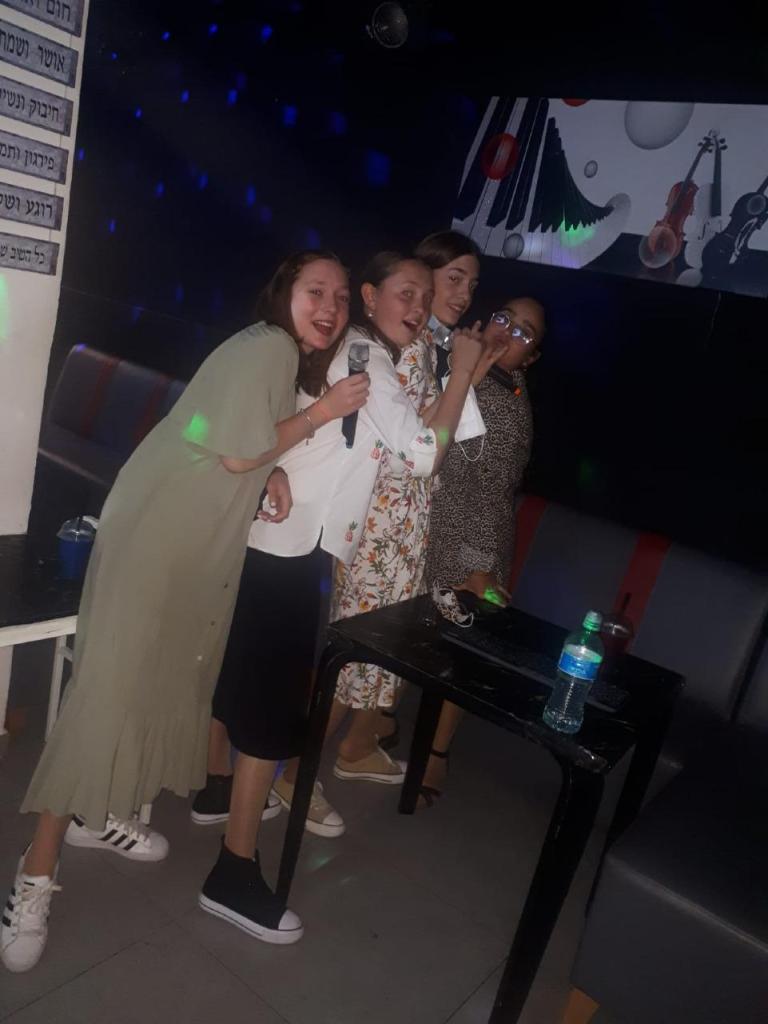 קריוקי לב קריוקי לב