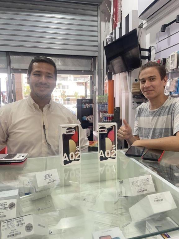 לייק פון לייק פון