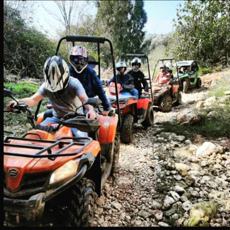 טרקטורוני האגם טרקטורוני האגם