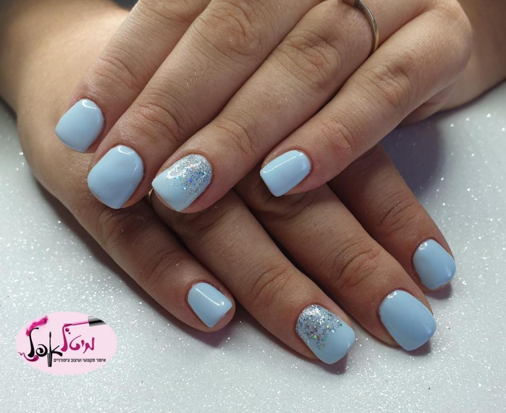 מיטל איפור ועיצוב ציפורנים מיטל איפור ועיצוב ציפורנים