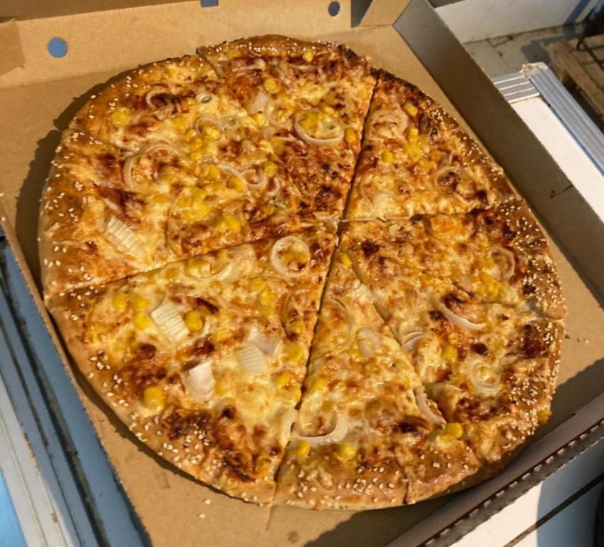 פיצה אמאזונס פיצה אמאזונס