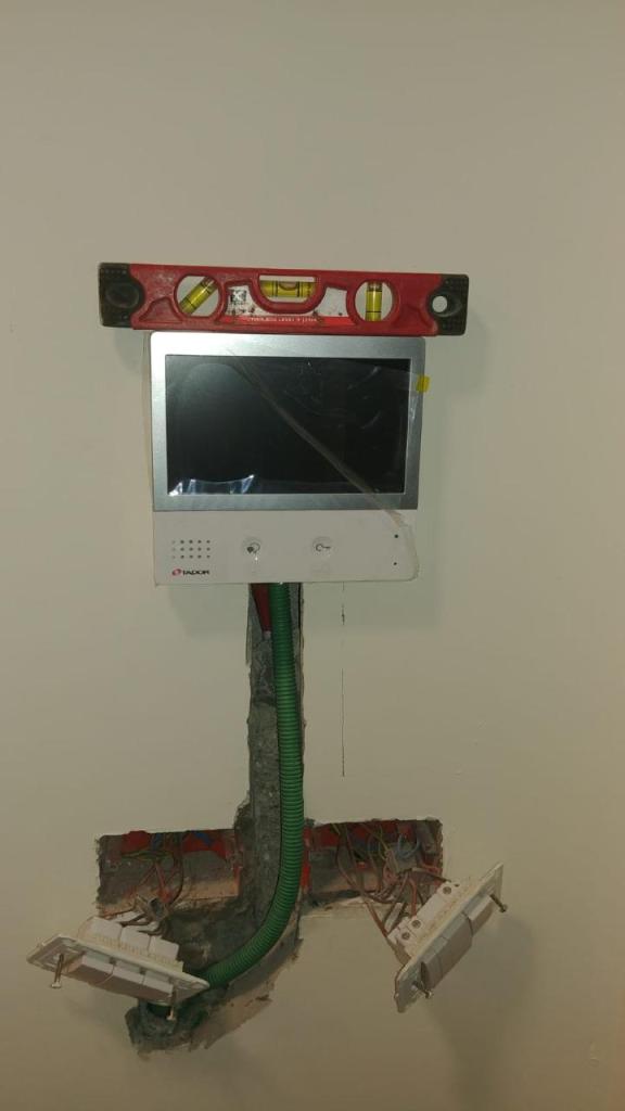 עדן המנעולן עדן המנעולן