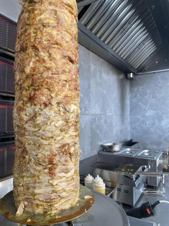 אריסטו פוד שווארמה אריסטו פוד שווארמה