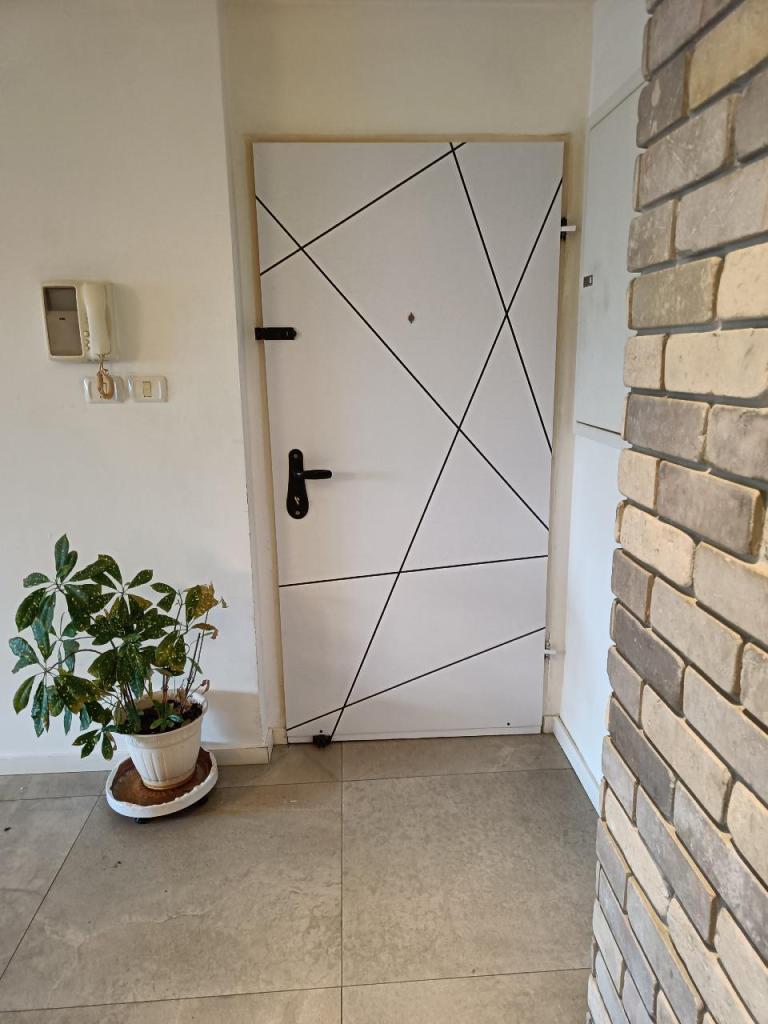 חיים המנעולן חיים המנעולן