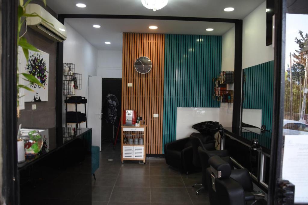 ראש אחר עיצוב שיער ראש אחר עיצוב שיער