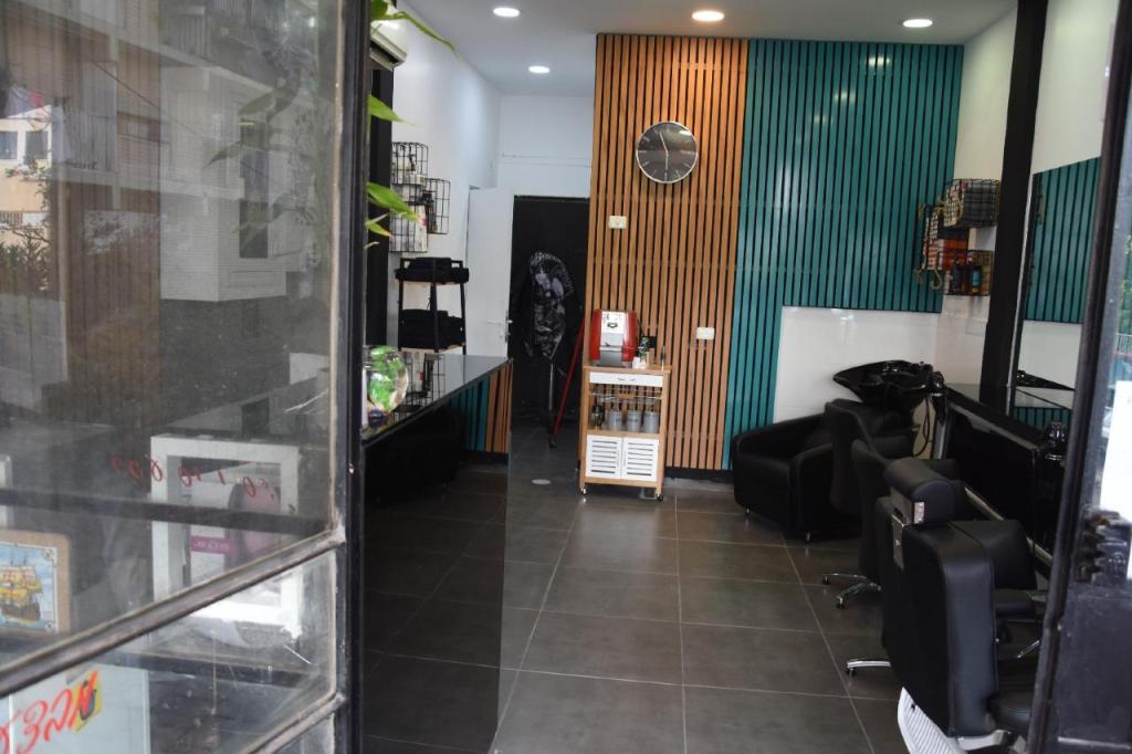 ראש אחר עיצוב שיער ראש אחר עיצוב שיער