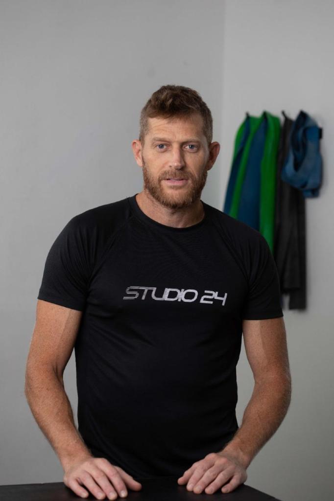 סטודיו 24 סטודיו 24