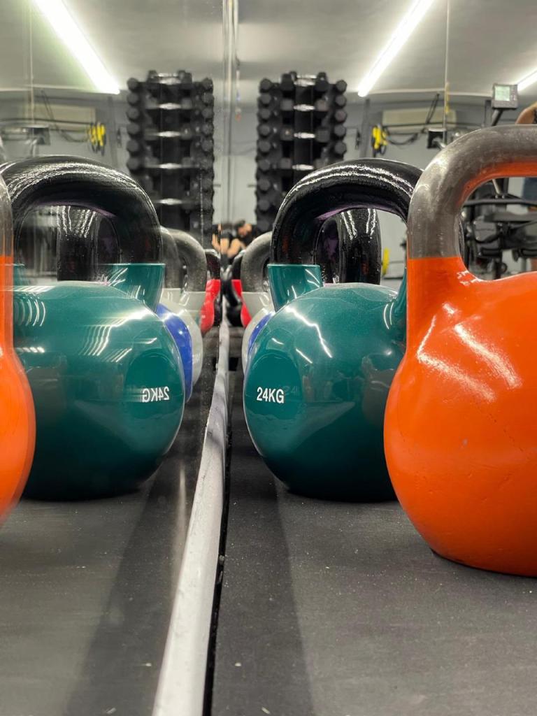 סטודיו 24 סטודיו 24