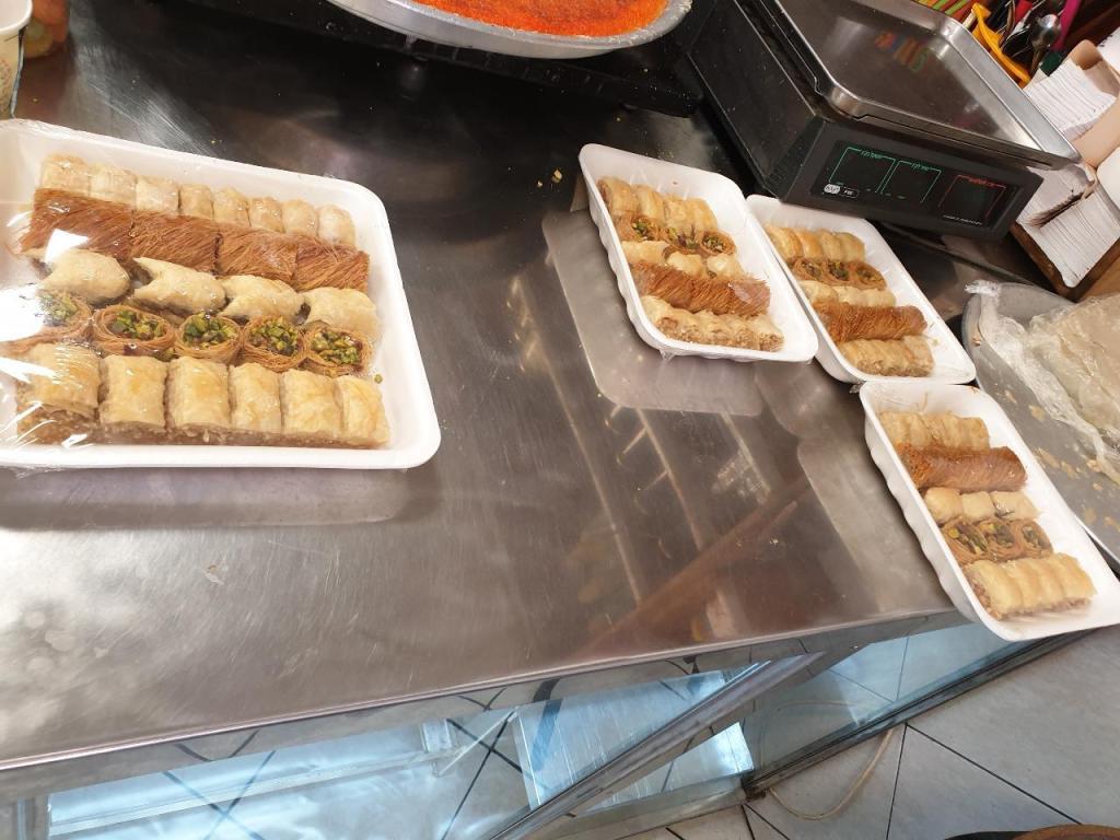 ממתקי מסעדה ממתקי מסעדה