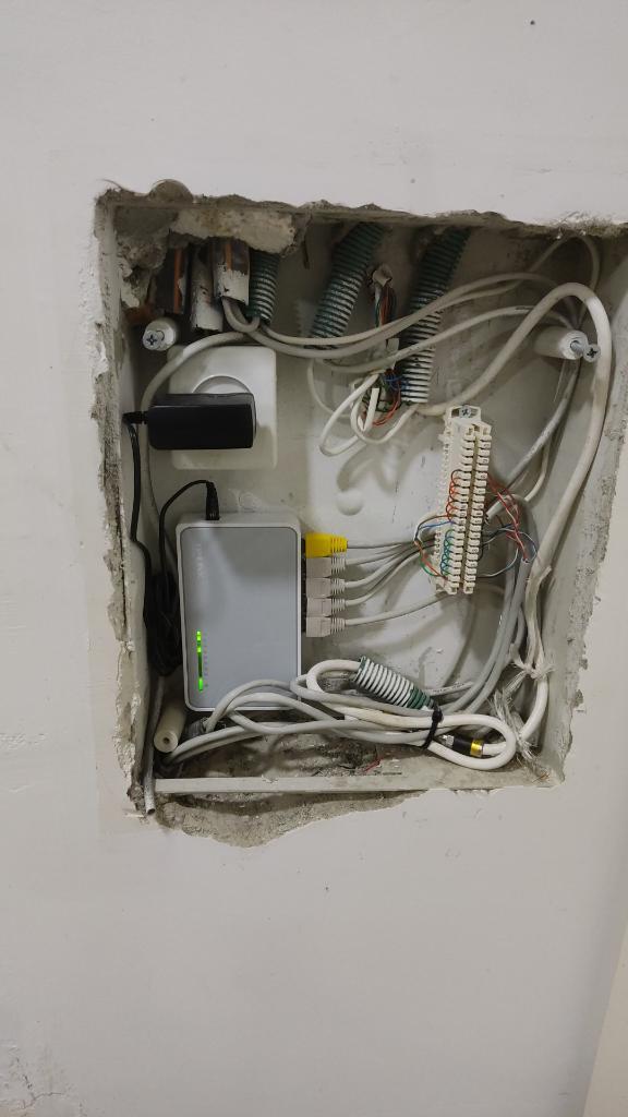 אוראל תקשורת אוראל תקשורת