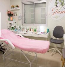 Glam cosmetic treatments