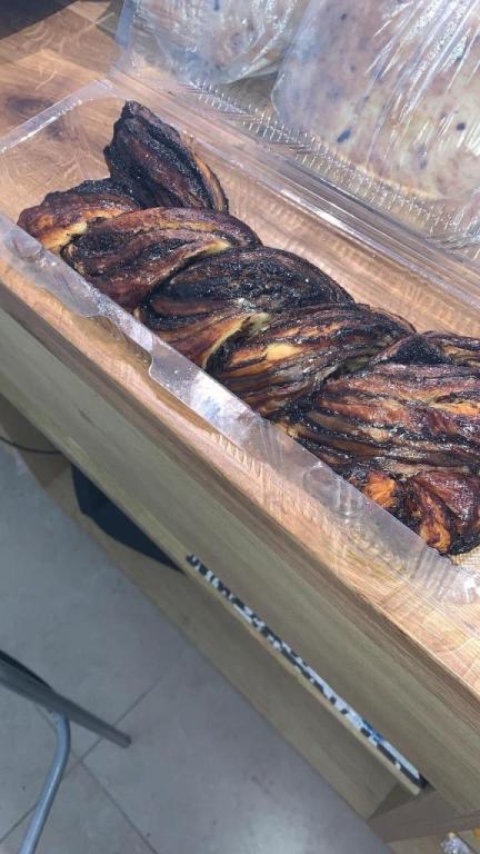 מאפיית סרוסי מאפיית סרוסי