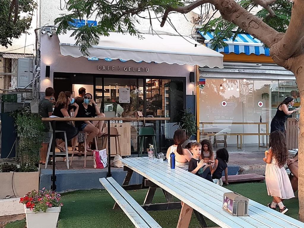 ZUCCA cafe&gelato ZUCCA cafe&gelato