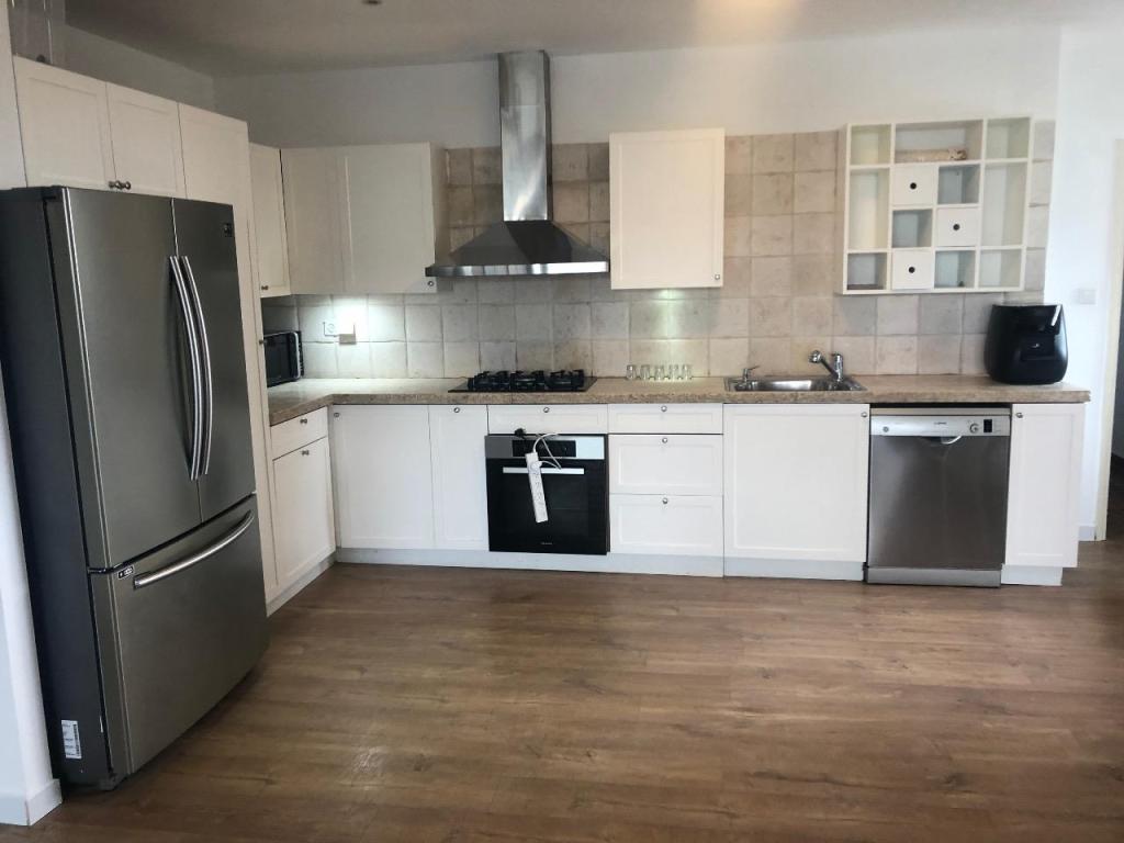 אריאל שרותי נקיון ואחזקה אריאל שרותי נקיון ואחזקה