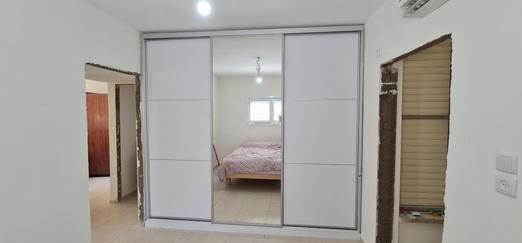 Mizrahi WoodWork Mizrahi WoodWork