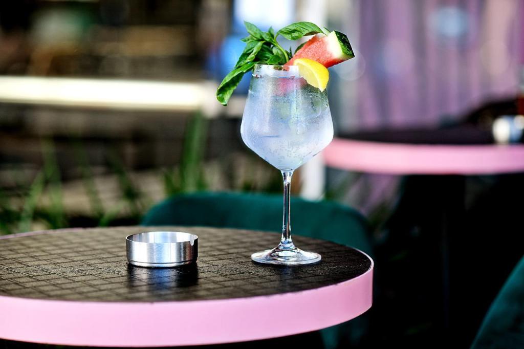 gin club supreme gin club supreme