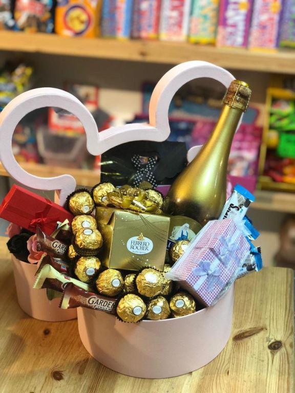 נוילה נוילה