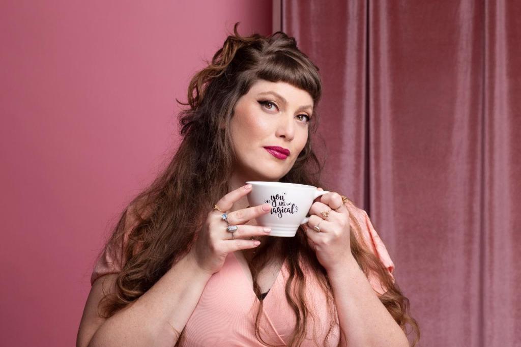 פיניקס פן ממעמקים פיניקס פן ממעמקים