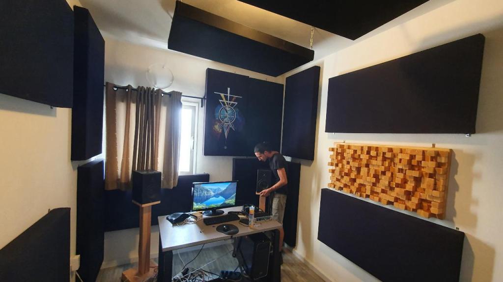 אם.טי אקוסטיקה אם.טי אקוסטיקה