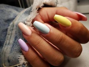 ViVi TELAViVi NAILS