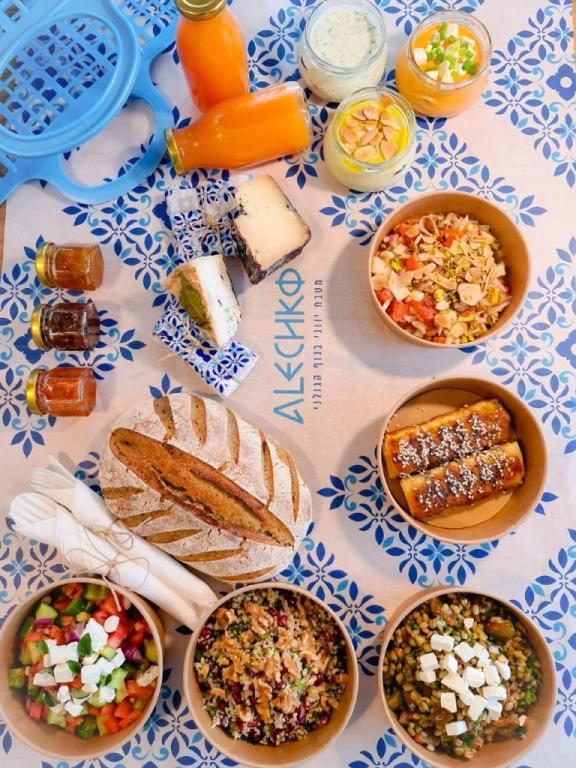 אלצ'קו אלצ'קו