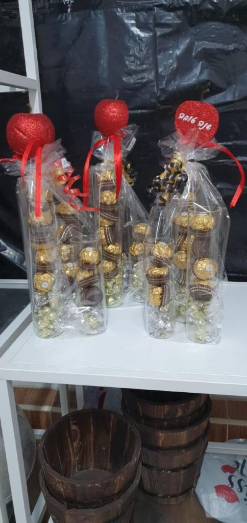 לורנזי מתנות ובלונים לורנזי מתנות ובלונים