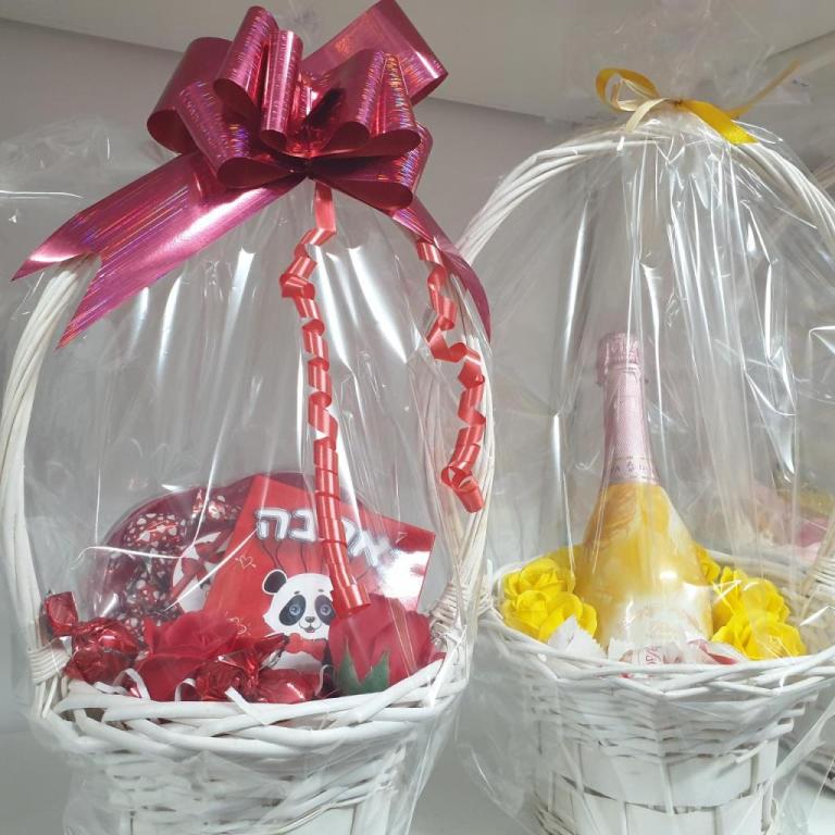לורנזי מתנות ובלונים לורנזי מתנות ובלונים
