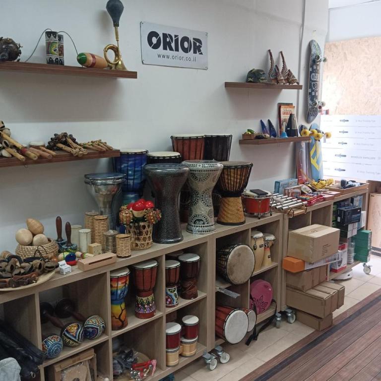 אוריאור אוריאור