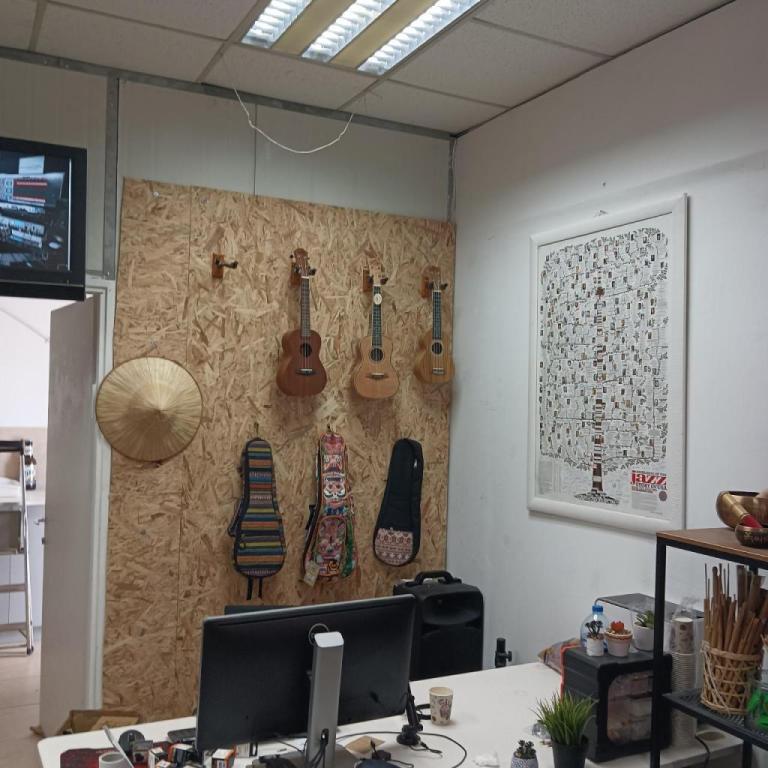 אוריאור אוריאור