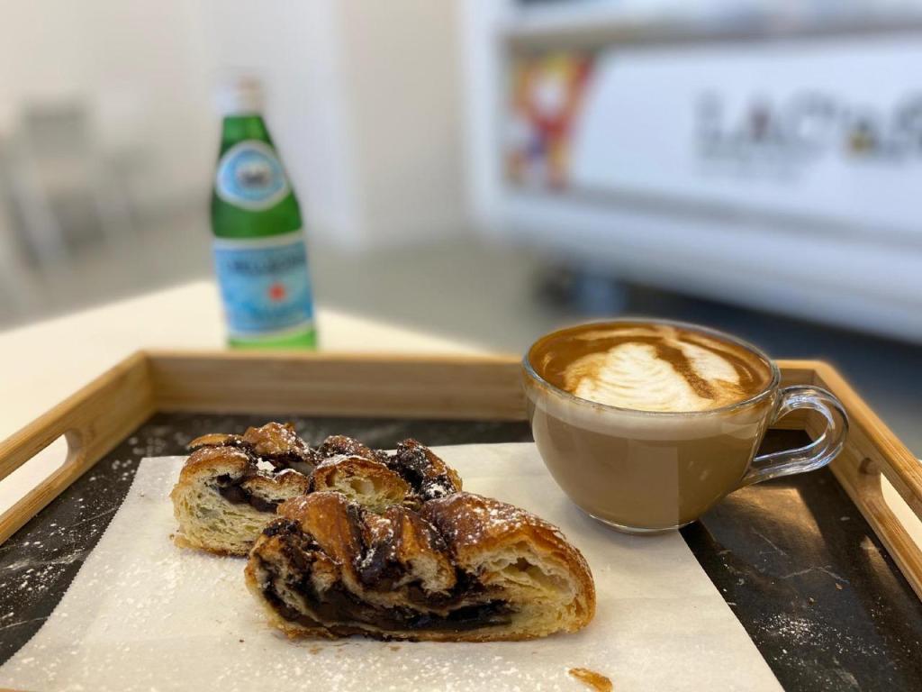 Lacafe לה קפה Lacafe לה קפה