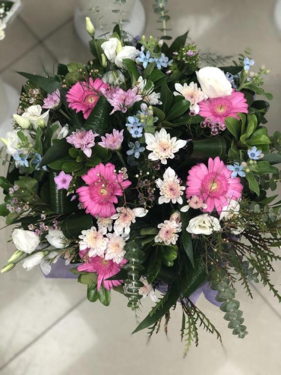 Flowers Studio Flowers Studio