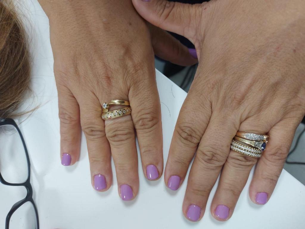 סתיו בן שמואל סתיו בן שמואל