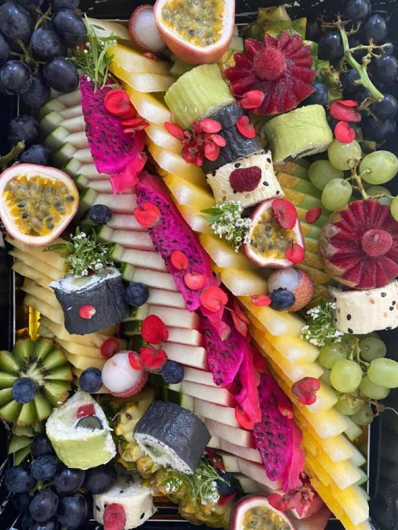 שולי פירות מעוצבים שולי פירות מעוצבים