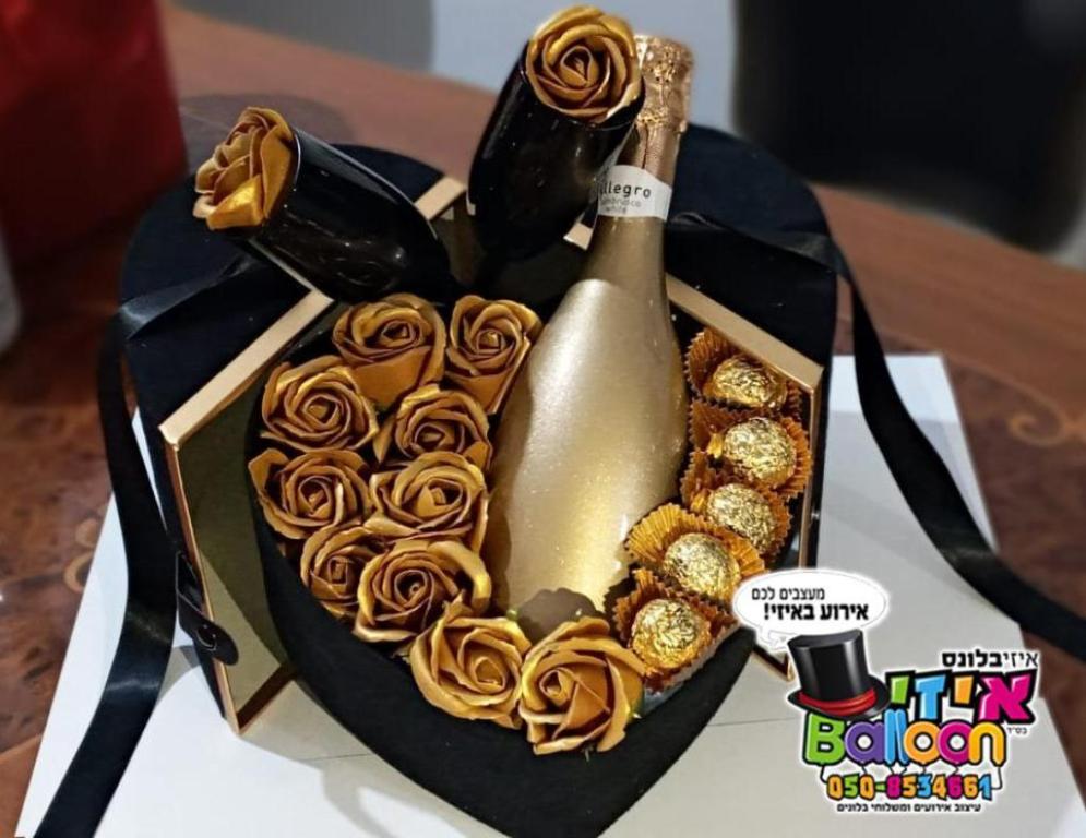 איזי בלונס איזי בלונס