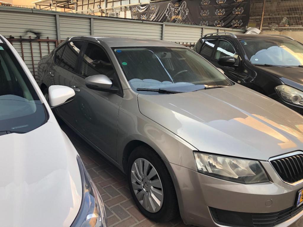 סחר רכב 1988 סחר רכב 1988