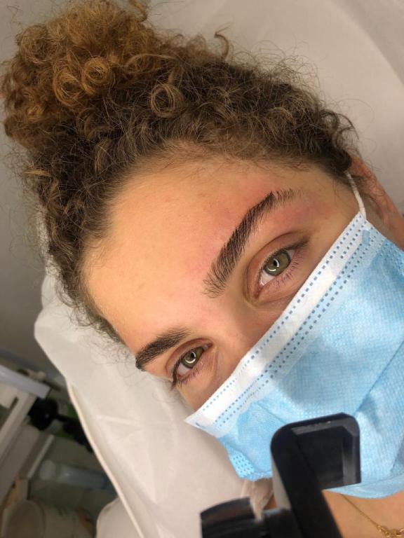 דלית קוסמטיקה גבות דלית קוסמטיקה גבות