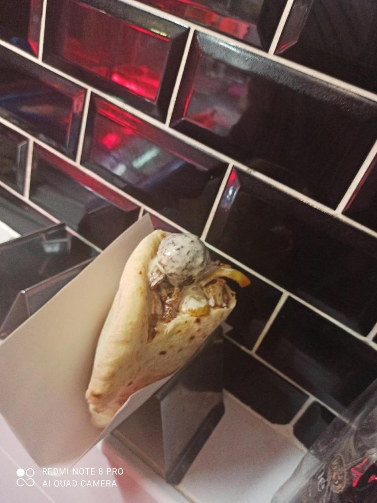 פלאפל לוי פלאפל לוי