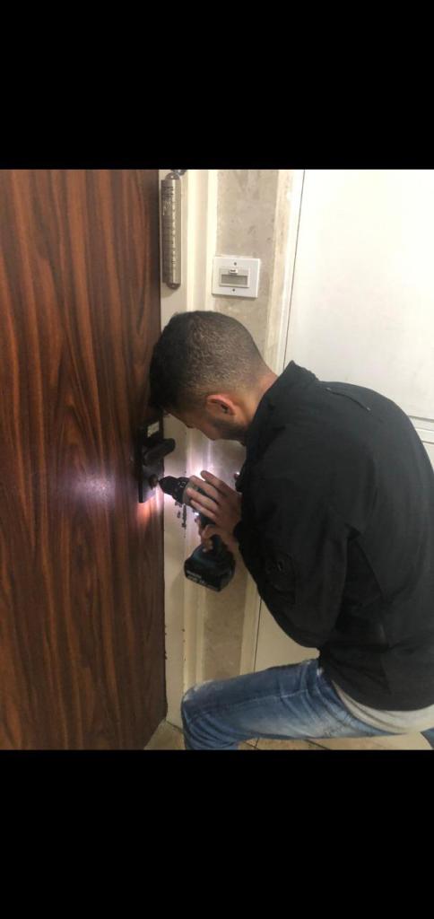 לירון המנעולן לירון המנעולן