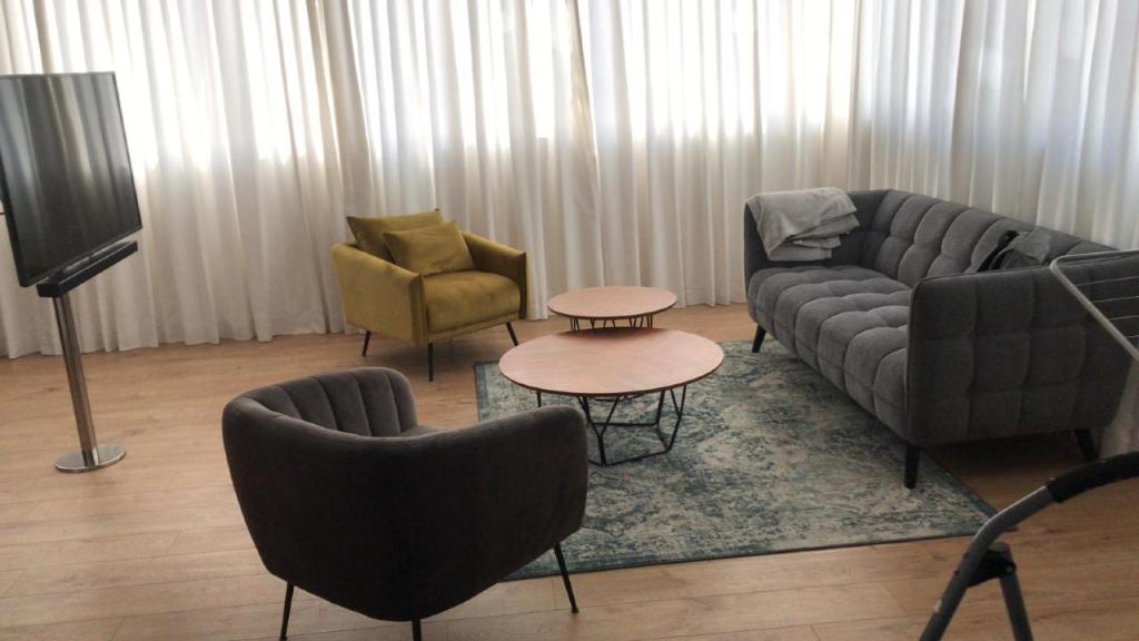 יוניק יזמות ופרוייקטים יוניק יזמות ופרוייקטים