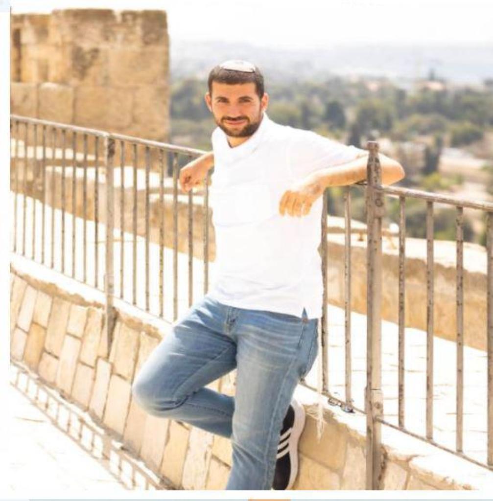 אוריאל צרפתי אוריאל צרפתי