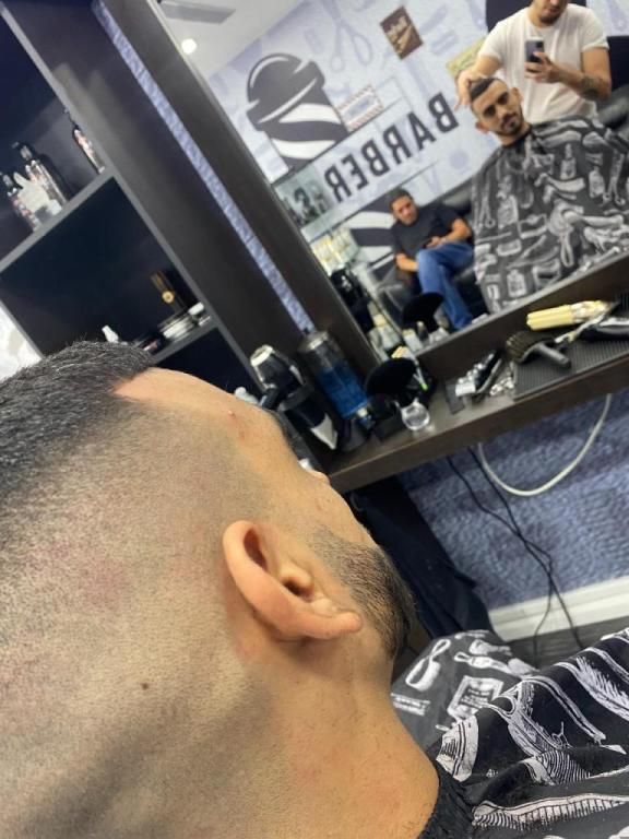 מספרת ניו יורק מספרת ניו יורק