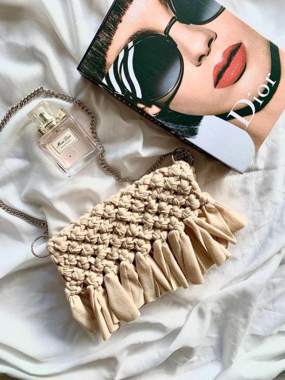 E.M MACRAME E.M MACRAME