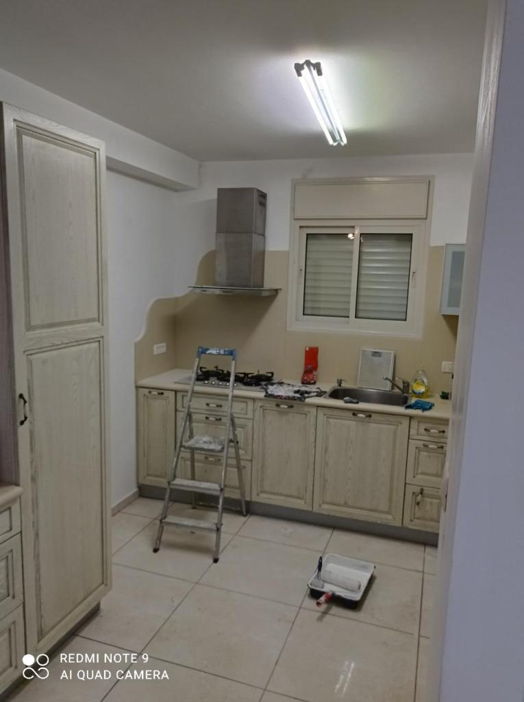 צבעי בקריות צבעי בקריות