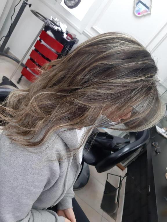 שילה עיצוב שיער שילה עיצוב שיער