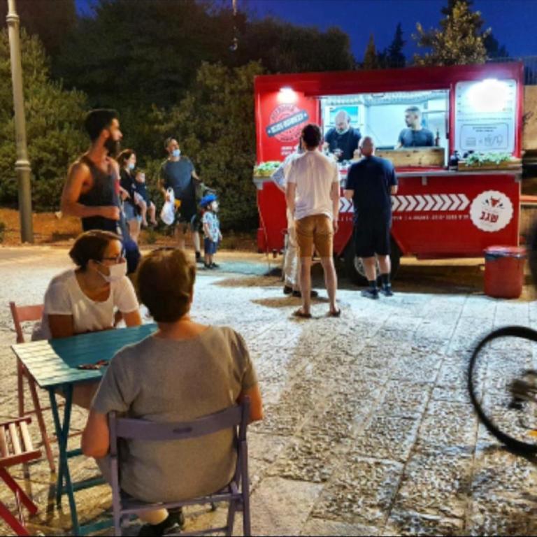 ההמבורגר של שגב בפארק ההמבורגר של שגב בפארק