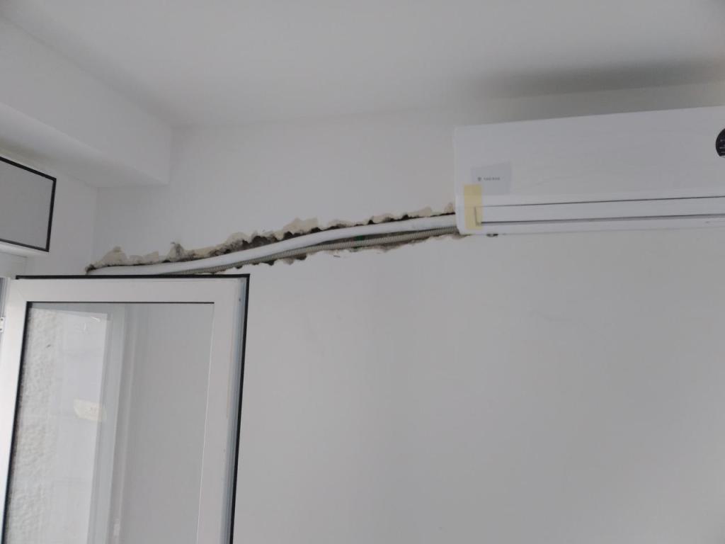 מיזוג לי מיזוג לי