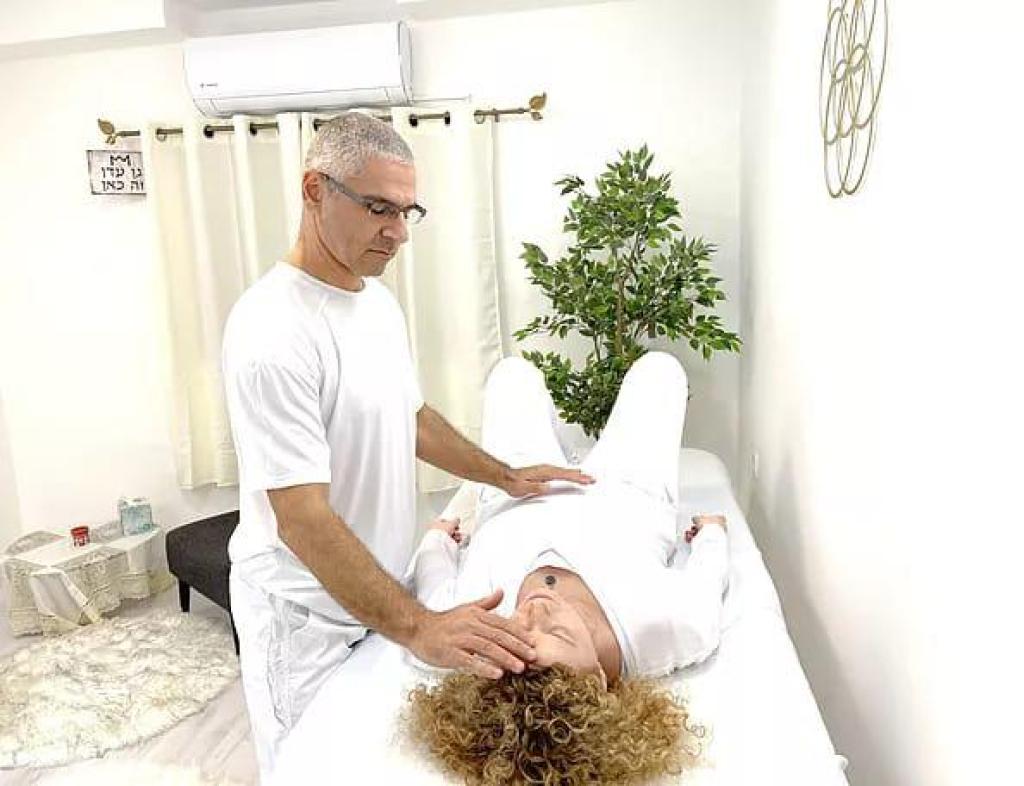 צח יצחקי שטיפה אנרגטית צח יצחקי שטיפה אנרגטית